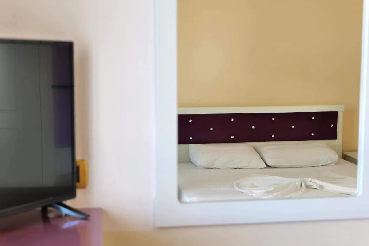 ***  Hotel Erdano Sarandë Albania